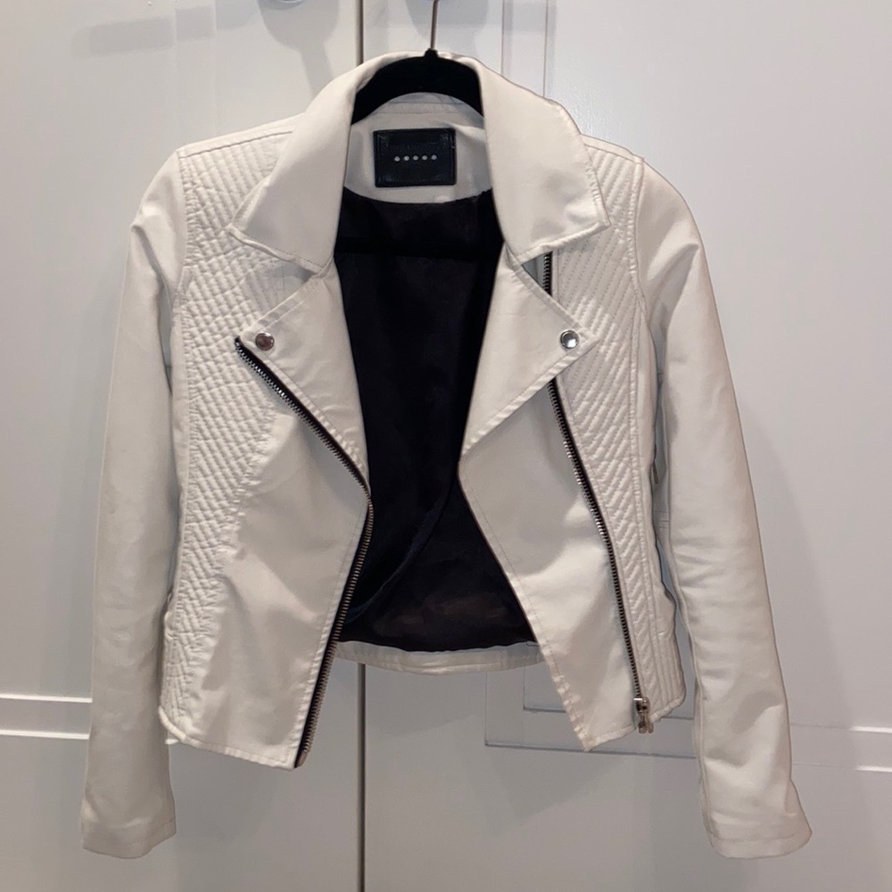 White BLANK NYC leather jacket size XS